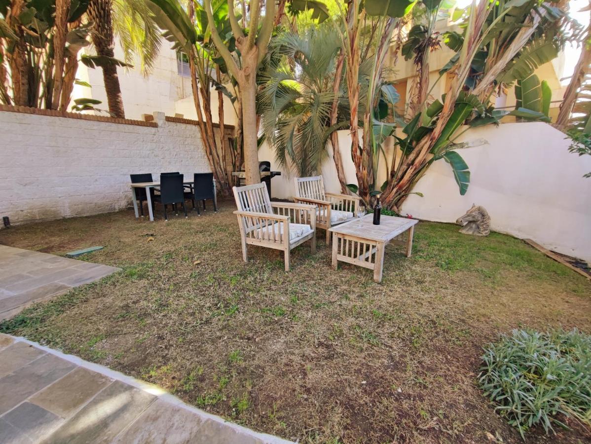 Villa Aguilas Club - Guest House Málaga Eksteriør bilde